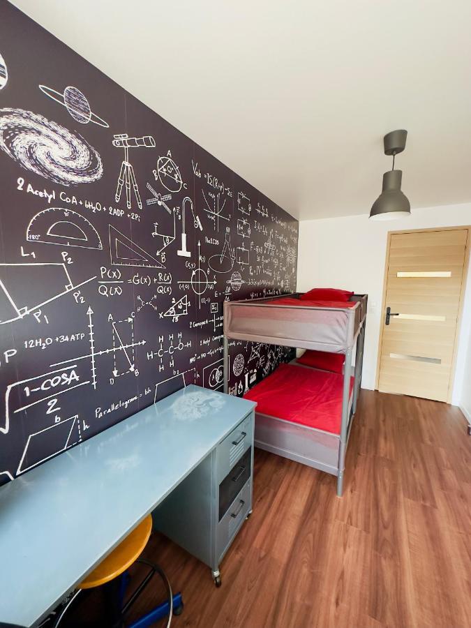 Appartement Familial Disneyland Paris - Wifi Et Parking Inclus ! Coutevroult Eksteriør bilde